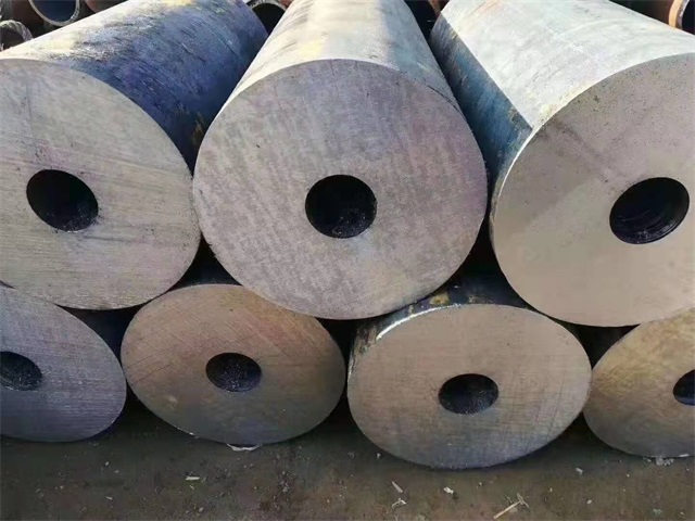 泰安35crmo厚壁无缝钢管