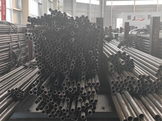 泰安精密无缝钢管现货批发