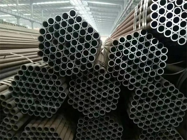 泰安20#石油裂化用无缝钢管